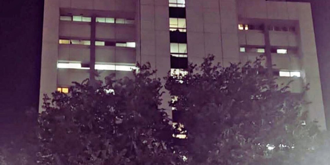 Un pequeño sin vida