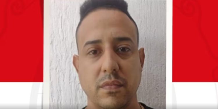 Carlos Eduardo Ruiz González