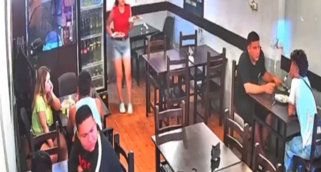 En un restaurante en Chepén