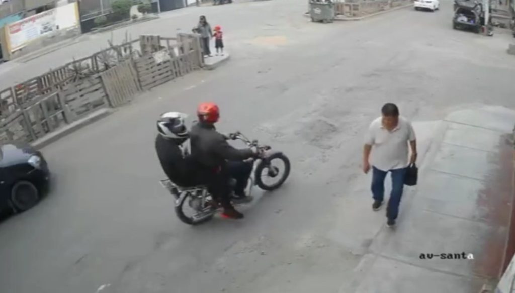 Hombre atacado en avenida Santa de Trujillo